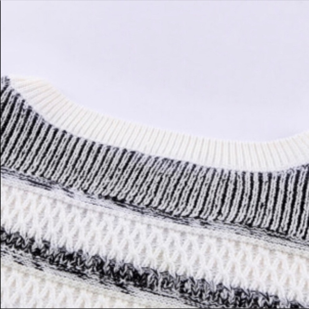 Sale Pullover knit sweater - Picture 9 of 12